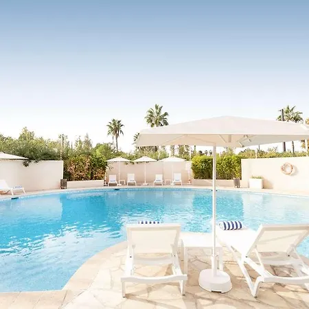 Radisson Airport Hotel Nicea